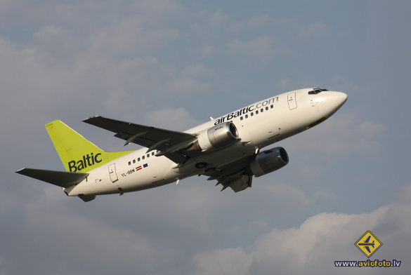 Boeing 737-522
